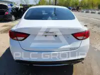2015 Chrysler 200 photo