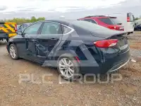2015 Chrysler 200 фото