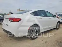 2015 Chrysler 200 фото