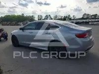 2015 Chrysler 200 фото
