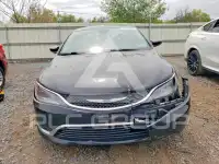 2015 Chrysler 200 фото