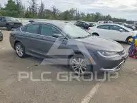 2015 Chrysler 200 фото