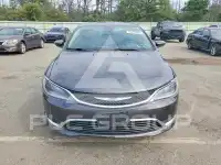 2015 Chrysler 200 фото