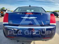 2015 Chrysler 300 фото