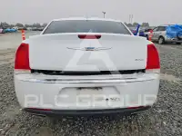 2015 Chrysler 300 фото