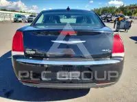 2015 Chrysler 300 фото
