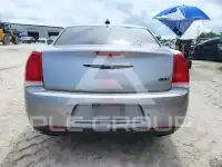 2015 Chrysler 300 photo