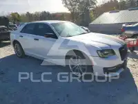 2015 Chrysler 300 фото