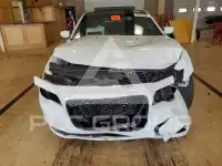 2015 Chrysler 300 фото