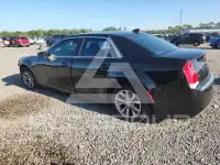 2015 Chrysler 300 фото