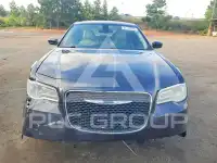 2015 Chrysler 300 photo