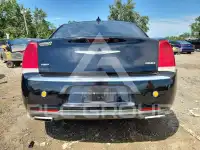 2015 Chrysler 300 фото