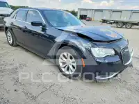 2015 Chrysler 300 photo