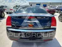 2015 Chrysler 300 фото