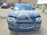 2015 Chrysler 300 фото