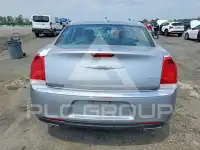 2015 Chrysler 300 photo