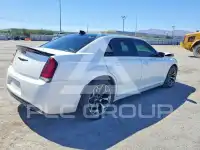 2015 Chrysler 300 фото