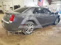 2015 Chrysler 300 фото