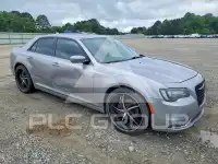 2015 Chrysler 300 фото