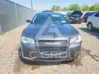 2015 Chrysler 300 фото