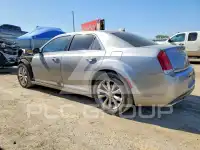 2015 Chrysler 300 фото