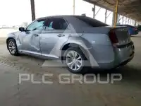 2015 Chrysler 300 фото