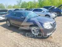 2015 Chrysler 300 фото