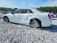 2015 Chrysler 300 фото
