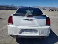 2015 Chrysler 300 фото
