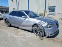 2015 Chrysler 300 фото