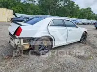 2015 Chrysler 300 фото