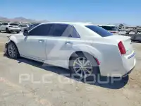 2015 Chrysler 300 фото