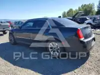 2015 Chrysler 300 фото