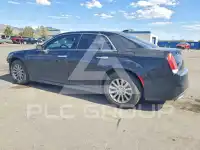 2015 Chrysler 300 photo