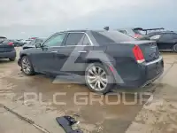 2015 Chrysler 300 photo