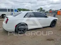 2015 Chrysler 300 фото