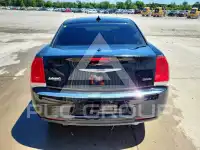 2015 Chrysler 300 photo