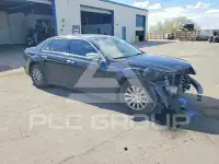 2015 Chrysler 300 photo