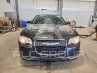 2015 Chrysler 300 photo