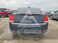 2015 Chrysler 300 photo