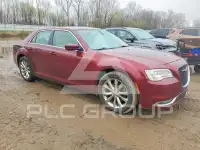 2015 Chrysler 300 photo