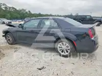 2015 Chrysler 300 photo