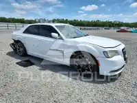 2015 Chrysler 300 фото