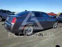 2015 Chrysler 300 фото