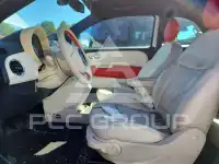 2015 Fiat 500 фото