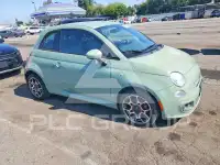 2015 Fiat 500 фото