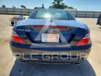 2015 Mercedes Benz SLK-Class фото