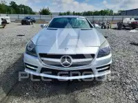 2015 Mercedes Benz SLK-Class photo