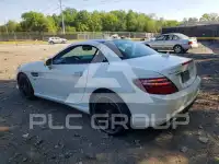 2015 Mercedes Benz SLK-Class фото
