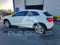 2015 Mercedes Benz GLA-Class фото